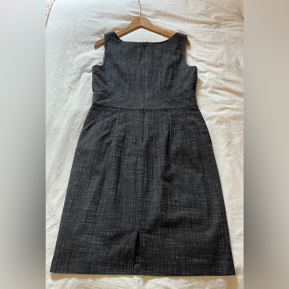 Kay Unger size 14 sheath dress